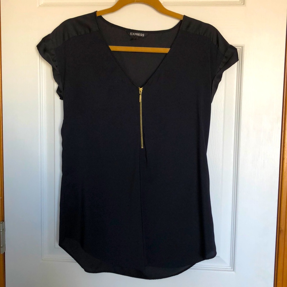Women’s Express Top